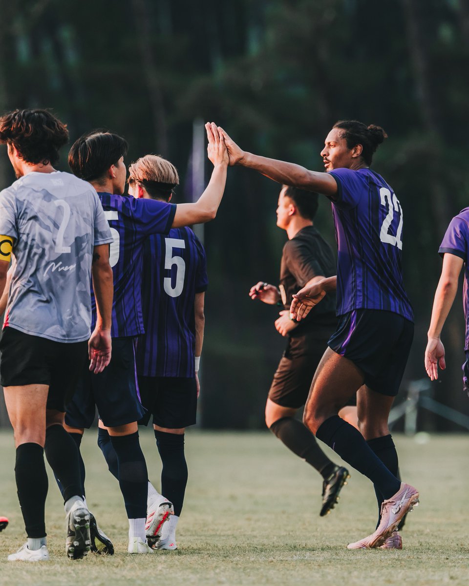 sanfrecce_SFC's tweet photo. 追加点はセブ！！！👏
流石の落ち着きでPKを決める🧊

#セバスティアンアレー
#sanfrecce #ONEVIOLET https://t.co/A9X7t1iY2R