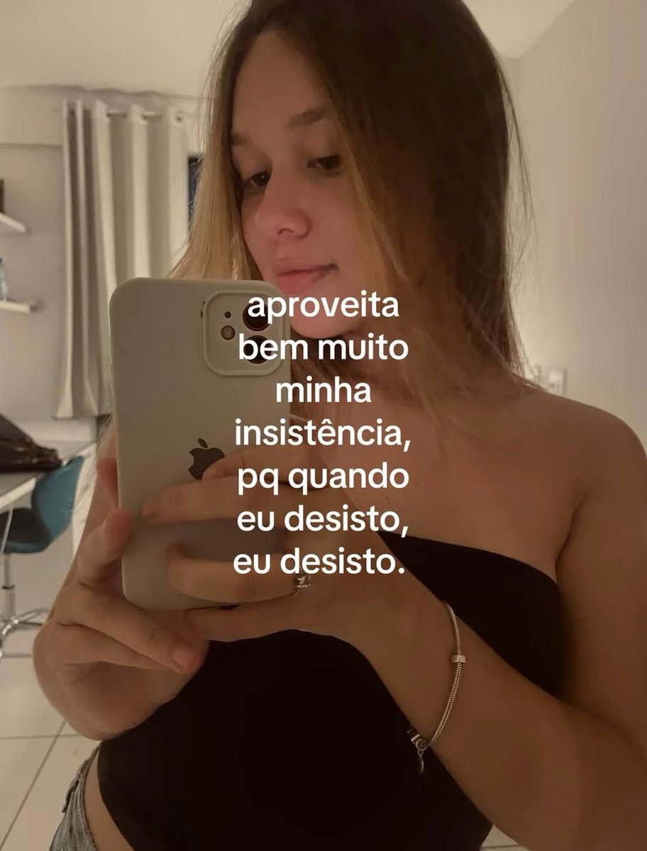xheleninha's tweet photo. :) https://t.co/xdOLomV063