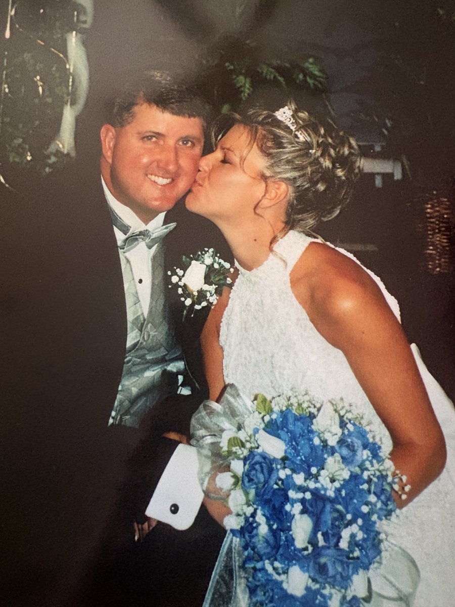 coachmealer's tweet photo. Happy 25th Anniversary to the best recruit I ever landed in my wife Jennifer! ❤️ You turned one basketball coach into the luckiest man alive. Hall of Fame wife, All-American mom, MVP grandma and the best teammate to do life with. Here's to the next 25! #SilverAnniversary https://t.co/9BeiHSj1eD
