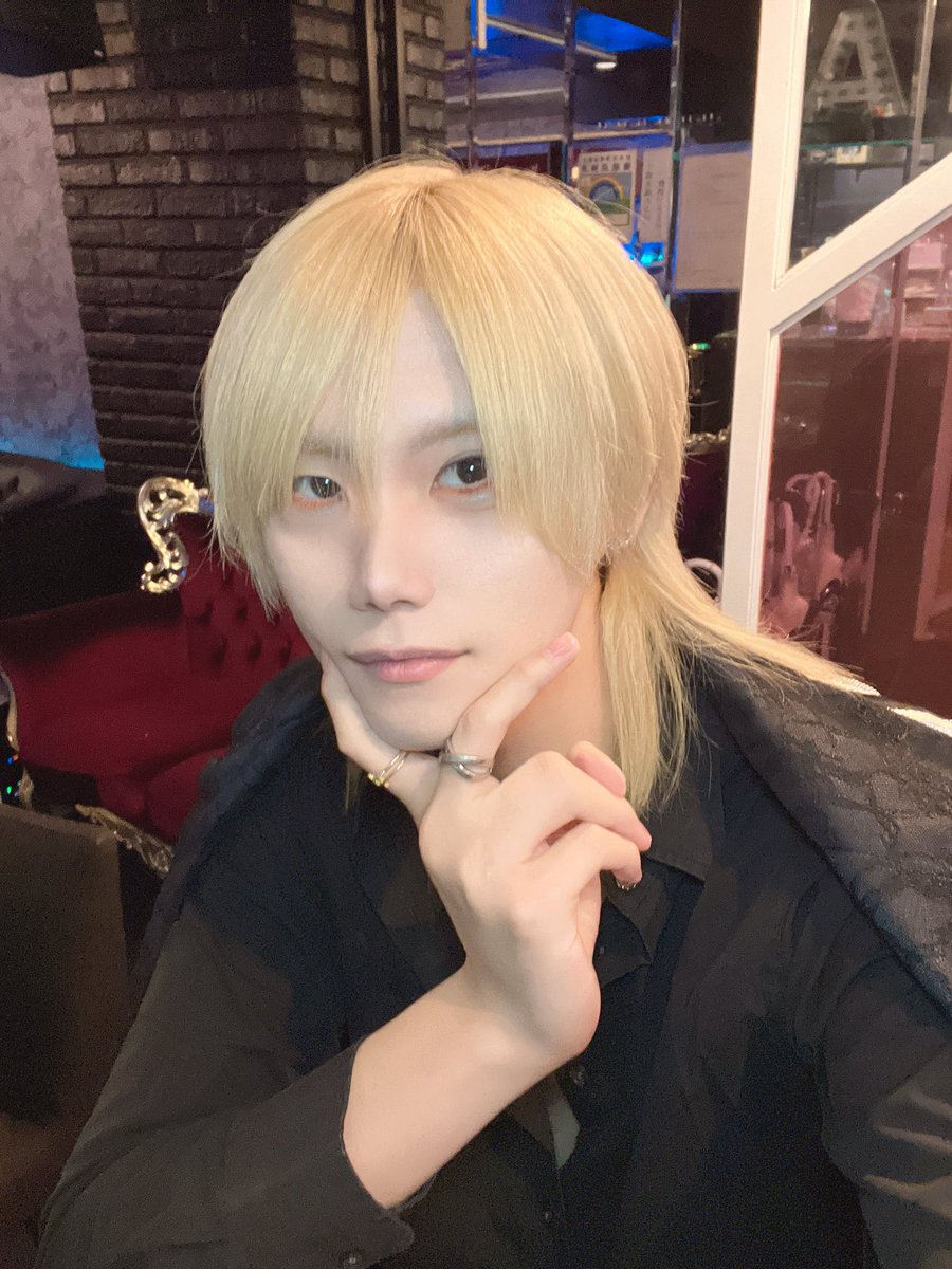 noa_tttt's tweet photo. 会いに来て〜
 
 #メンコン  #メンコン営業  #ホスト  #歌舞伎町  #アイドル https://t.co/g7Bc9PbJry