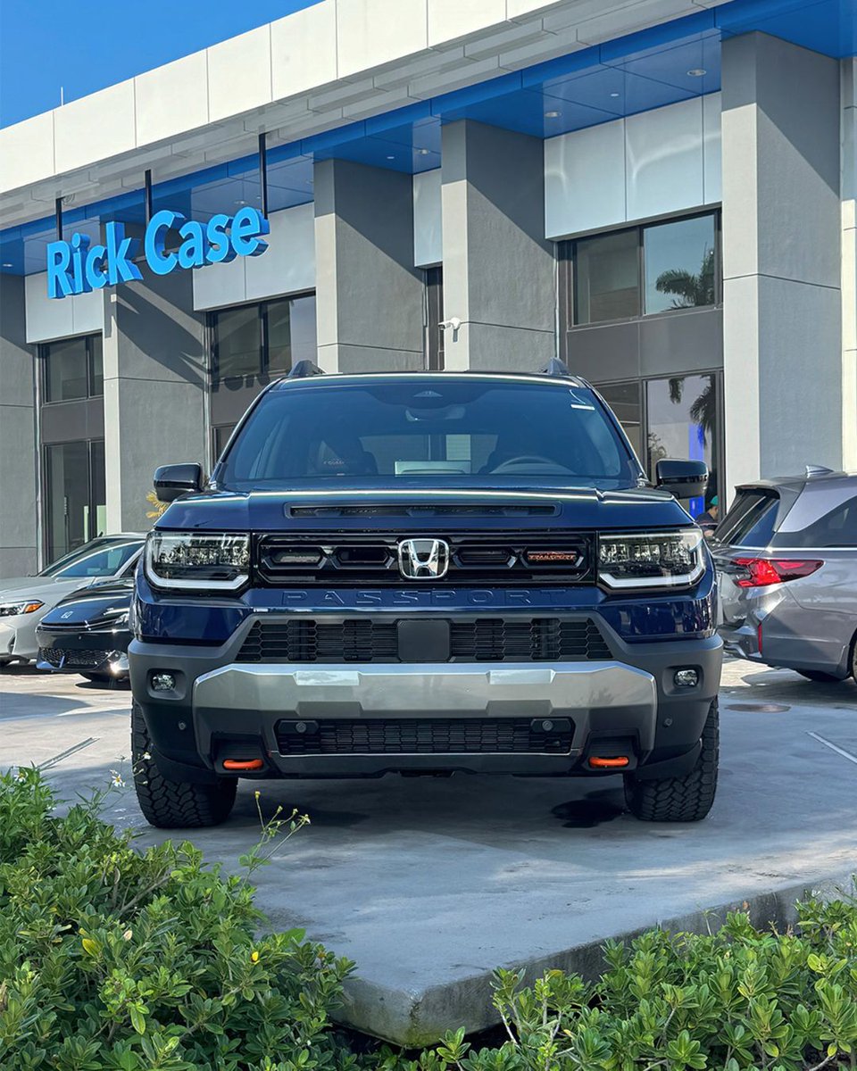 RCDavieHonda's tweet photo. It's all in the details. The Honda Passport at Rick Case Honda. #testdrivetuesday https://t.co/tJ4SocGGwp