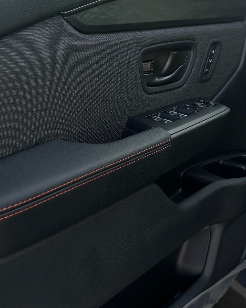RCDavieHonda's tweet photo. It's all in the details. The Honda Passport at Rick Case Honda. #testdrivetuesday https://t.co/tJ4SocGGwp
