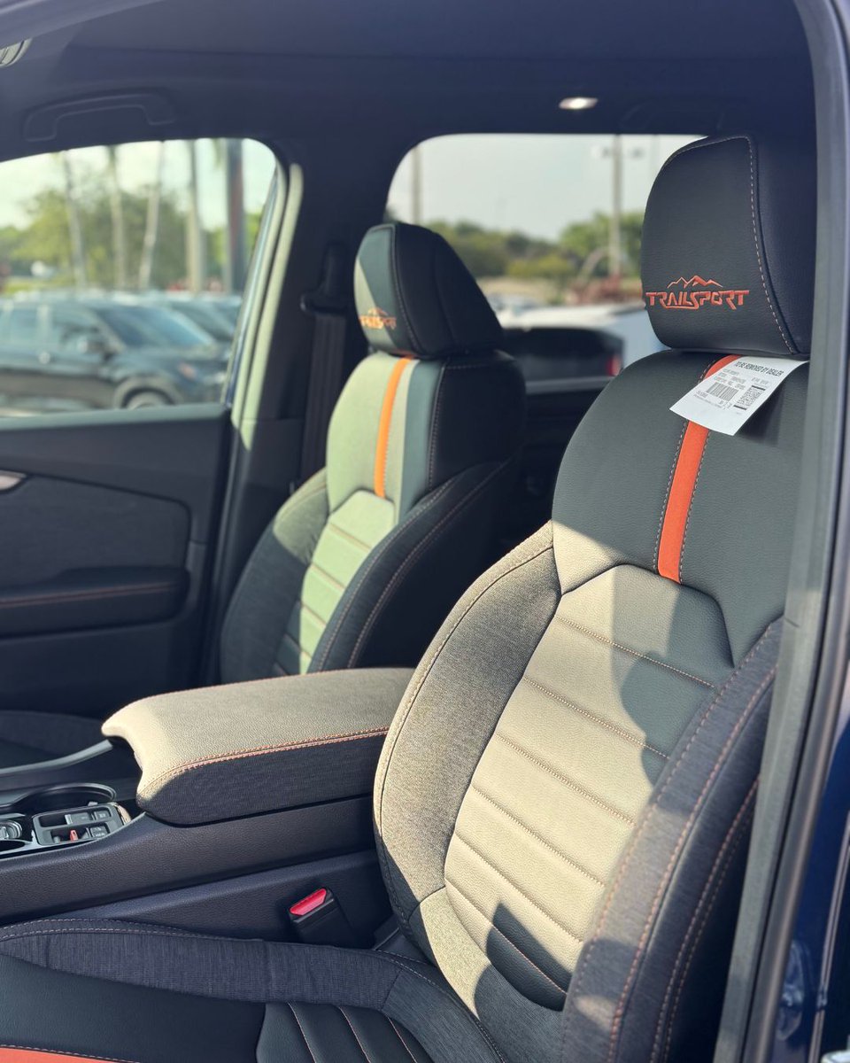 RCDavieHonda's tweet photo. It's all in the details. The Honda Passport at Rick Case Honda. #testdrivetuesday https://t.co/tJ4SocGGwp