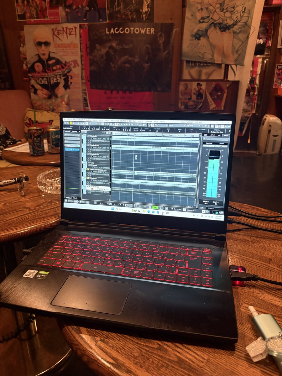 neji_tora's tweet photo. アンチフェミニズムREC中…💀 https://t.co/tXEpwJvYAM
