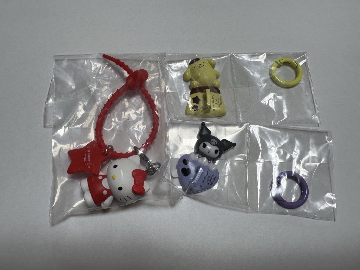 hyhjorange's tweet photo. 【譲渡】　サンリオキャラクターズ　サンリオ　マルチチャーム　キーリングハンガー

譲:キティ　ポムポムプリン　クロミ

求:定価+送料

PayPay/郵送希望
纏めての方優先
検索からもお気軽にお声がけください https://t.co/AtYw5R3zpn