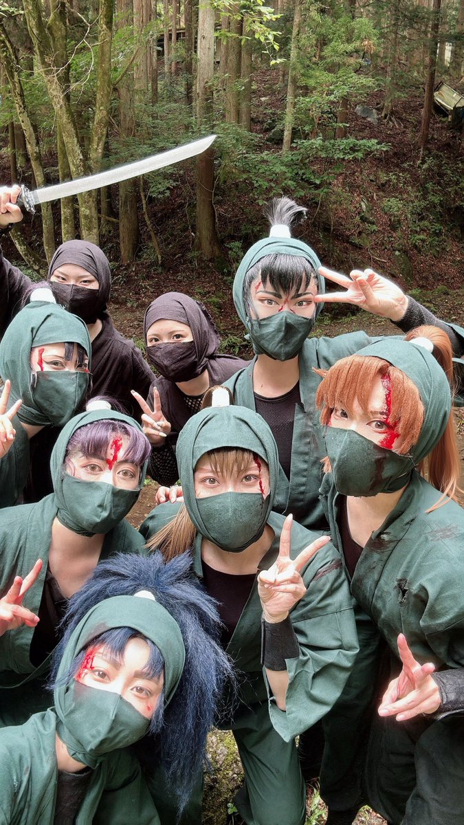 ppero_nn's tweet photo. cos 忍たま   ⚠︎血
ボロボロ姿の六年生併せでした‼️
敵忍にたくさんやられてきました💥💥

皆さん！暑い中のロケ撮影
本当にお疲れ様でした✨😂

 #敵忍VS六年生併せ0726 https://t.co/ufzoM5RoLx