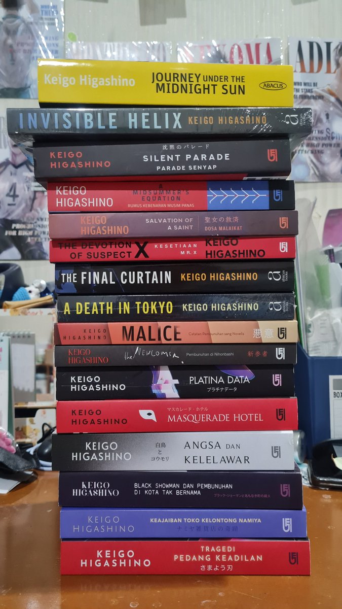 skyberriezz's tweet photo. Thn 2024, gw iseng beli novel keigo higashino di pameran buku. Padahal  udh lama bgt gapernah baca novel. Pertama kali baca the newcomer, dan berujung jd ketagihan baca karya2nya beliau. Makasih keigo sensei udh mengembalikan minat baca gw yg hilang bertahun2. Rest in peace 🕊️💔. https://t.co/VVITdxJkXp
