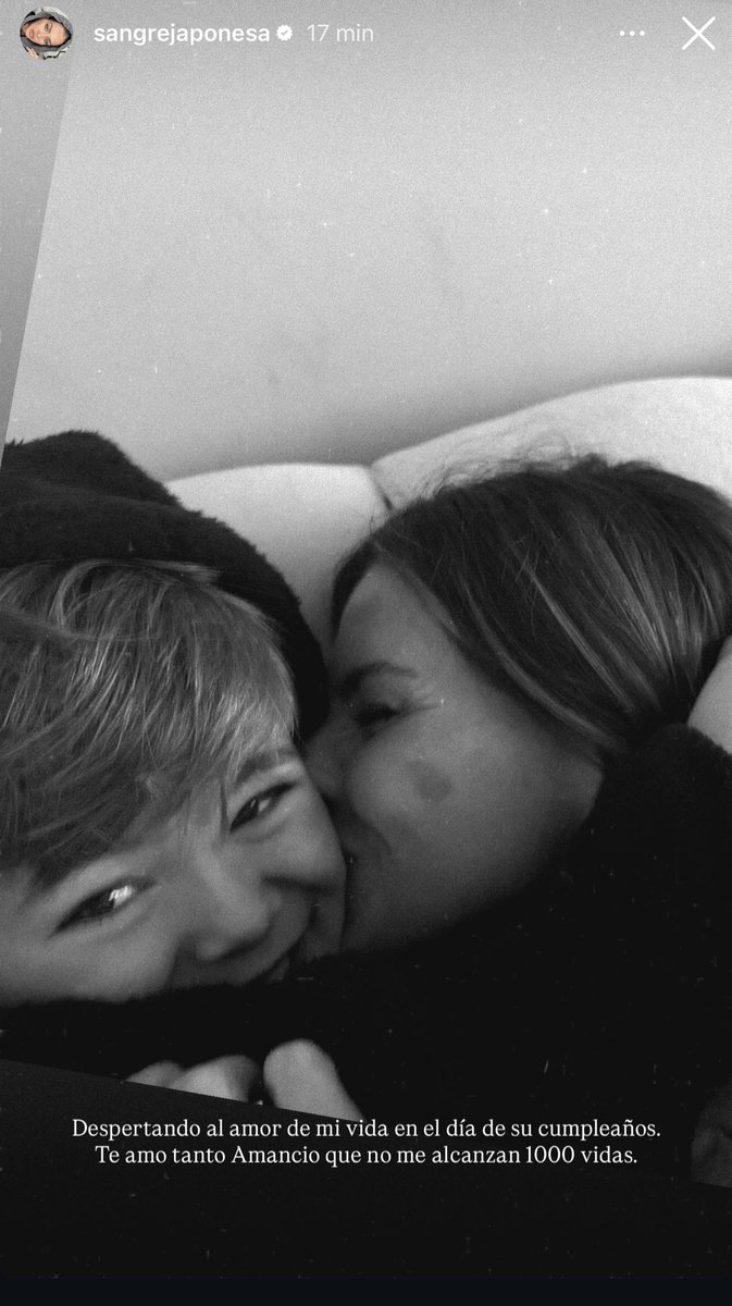 Chinardi_Arg's tweet photo. “Despertando al amor de mi vida en el día de su cumpleaños.
Te amo tanto Amancio que no me alcanzan 1000 vidas.”

#ChinaSuarez https://t.co/5l2IFZwvN0