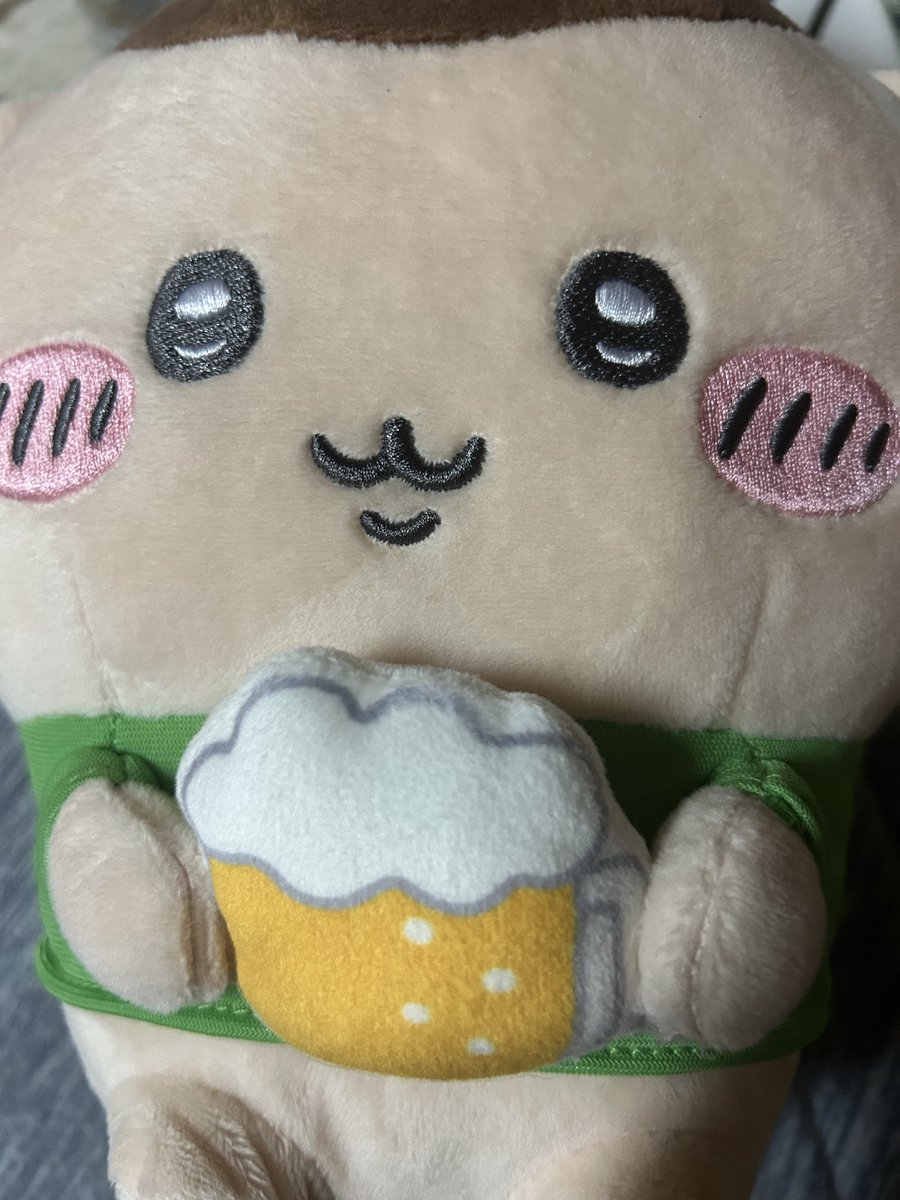 Aaaa123aaa456's tweet photo. ビール好きなんだ、私と一緒だね https://t.co/zlBzcaVnDw