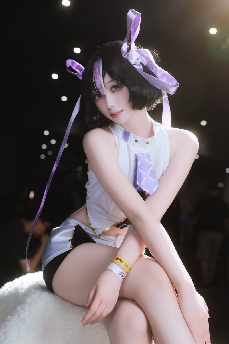nyamyman's tweet photo. 勝利の女神:NIKKE

アークのアイドル 
シュエン

#NIKKEcosplay #メガニケ https://t.co/WyTgKkCtkT