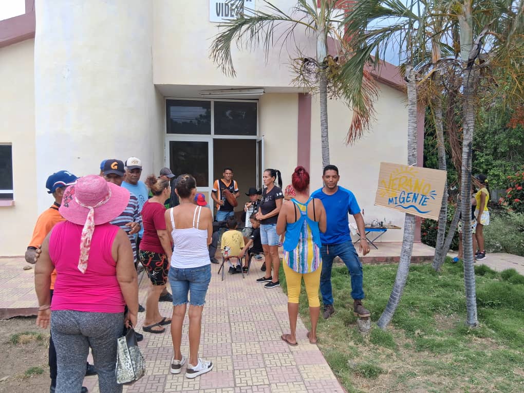 Ivanmegafa's tweet photo. Actividades realizada en la comunidad de jesus lores en especial en el cine imias del propio municipio.
#vamosalcine https://t.co/sT1Er8xHUY