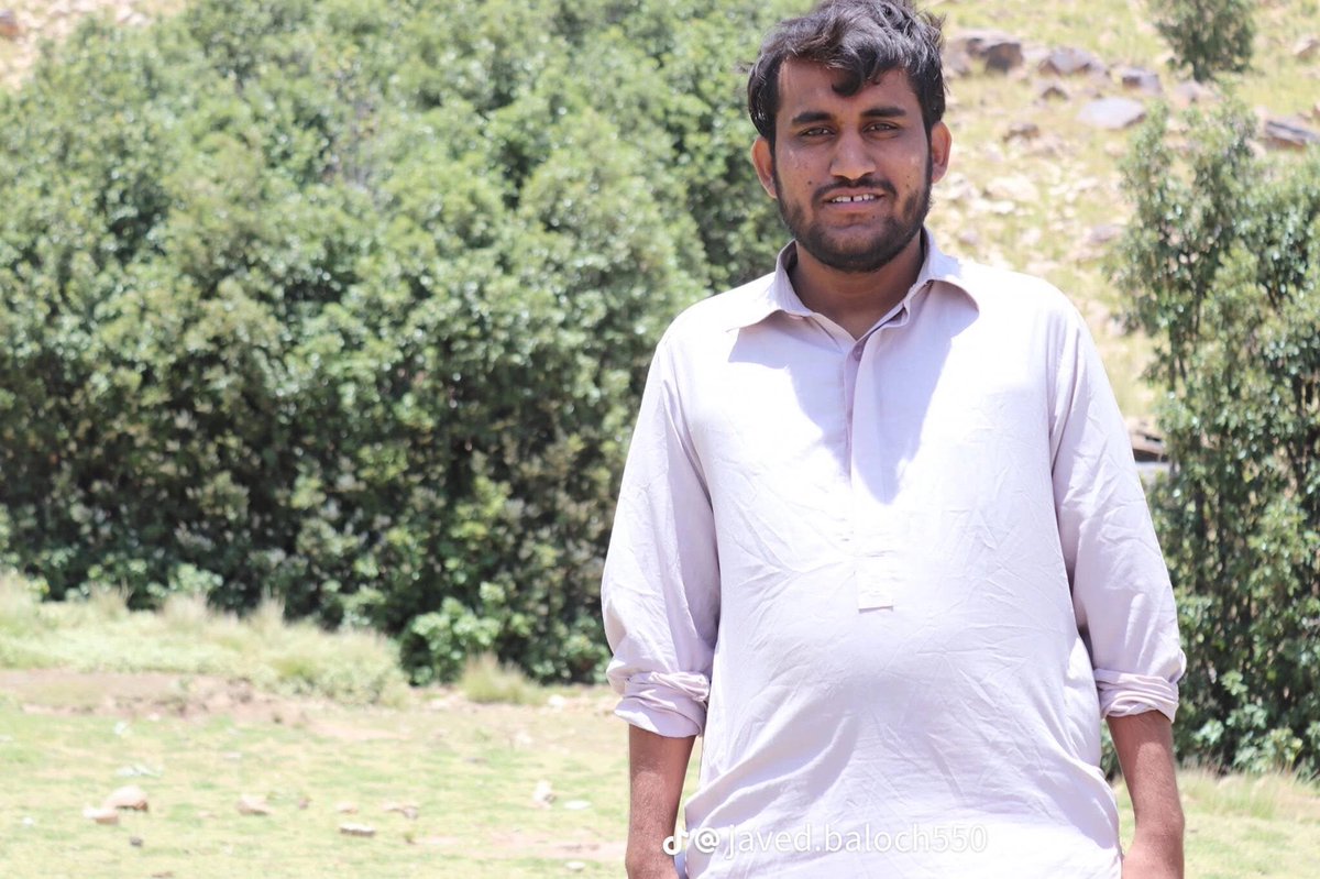 Sammu_baloch's tweet photo. 105 days
2,520 hours
151,200 minutes
9,072,000 seconds
Still he is missing…We Want Him Back.
#ReleaseZubairBaloch
#SaveBalochStudents https://t.co/F5JnSvqIDZ