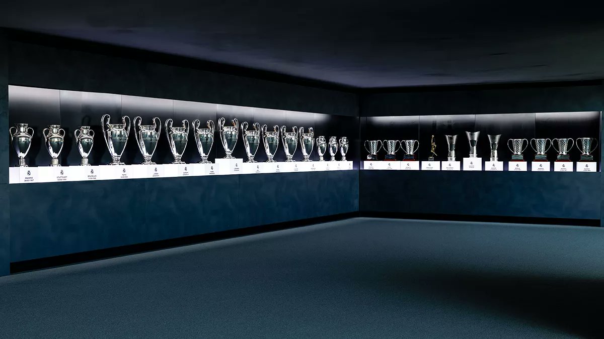beINSPORTSNews's tweet photo. 🟥 #آخر_خبر | ريال مدريد @realmadridarab يكشف عن إيرادات مالية قياسية للموسم الماضي 2025 / 2026 هي الأعلى في تاريخه

💰 الملكي أول ناد رياضي في العالم تتجاوز أرباحه السنوية حاجز 1.2 مليار يورو https://t.co/sHQlMLgWj9