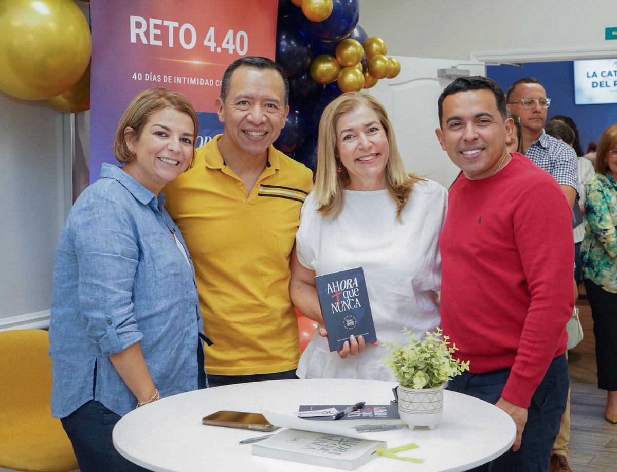 maritonaranjo's tweet photo. Tras su lanzamiento este fin de semana en el sur de la Florida, el libro Ahora más que nunca, escrito por los comunicadores José Carlos Vivero, conocido como Jovi, y Marito Naranjo, estará disponible en Colombia a partir del jueves 30 de julio. 

https://t.co/84iUkyJyDL https://t.co/MweD5h7NIN