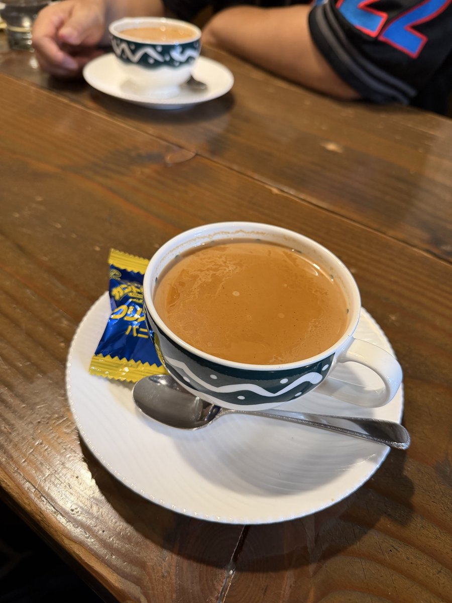 winds_zaki's tweet photo. @cafe_shuffle 

ここのチャイが宇宙一うんまい！ https://t.co/gYwrpTGyVn