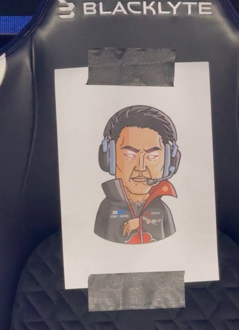 niranos's tweet photo. @1mongolz does that mean hes coming back? https://t.co/ZkYM38KzN2