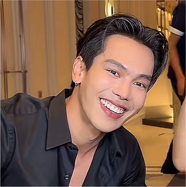 TREPORAPATFC's tweet photo. น่ารักจังงับเตง

FOUNDER COLLY X SUPERTRE

#PingPingLiveXTRE https://t.co/5SyrLKAUIf