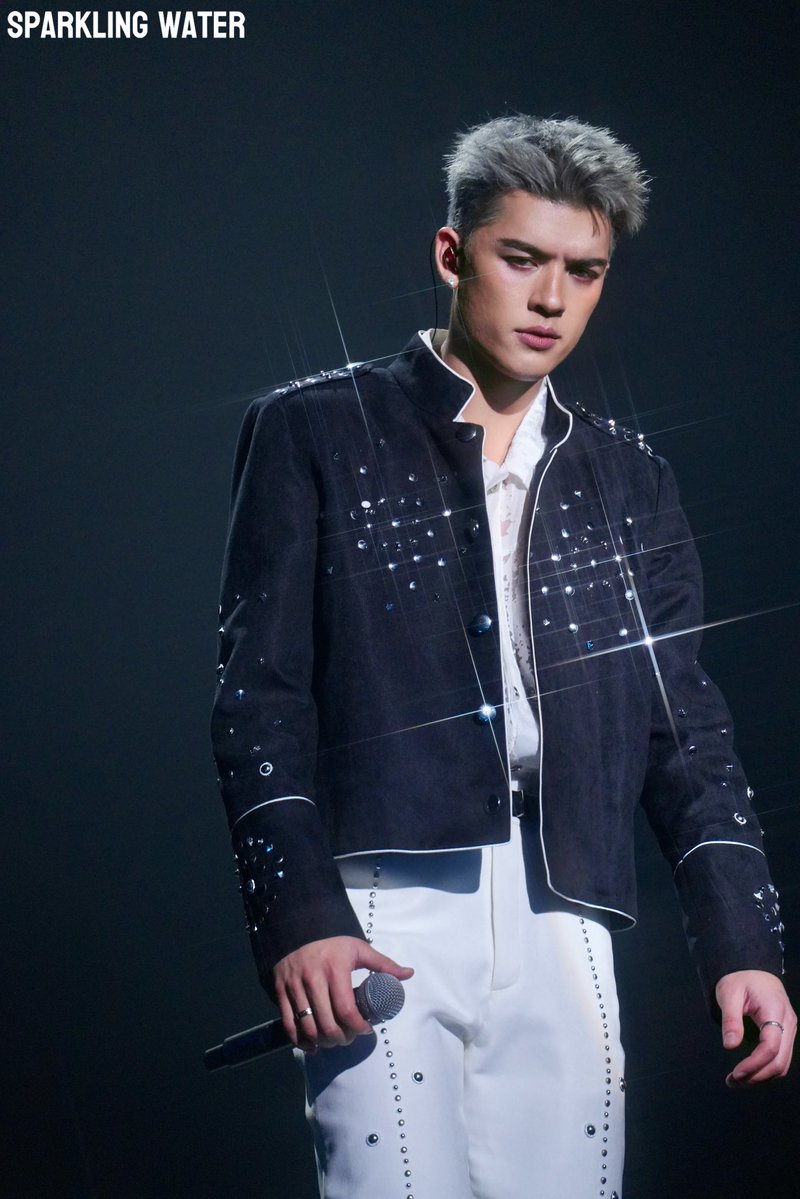 spark_wtr's tweet photo. Absolutely illegal🫡

#JossGawinConcert 
#JossWayar https://t.co/5qlml6N4xe