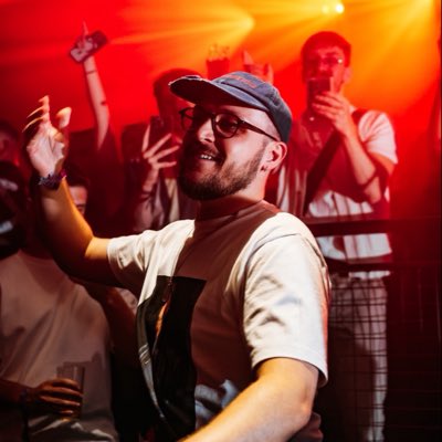 cowlickdjs's tweet photo. #NewProfilePic https://t.co/CY0ZGkzpDW