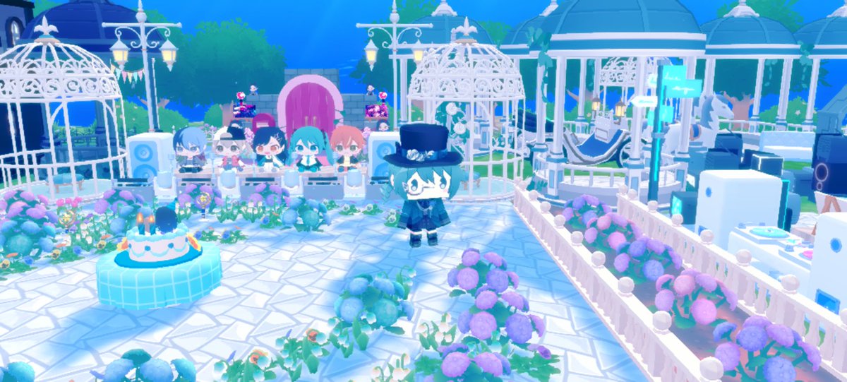Lastorderqvq's tweet photo. カ面と建築の融合が神レベル…！🧚‍♀️
まるで別世界に迷い込んだみたいで素敵。ピクセル小人も完璧すぎて涙出そう😭💕 https://t.co/he1mO9bIDj