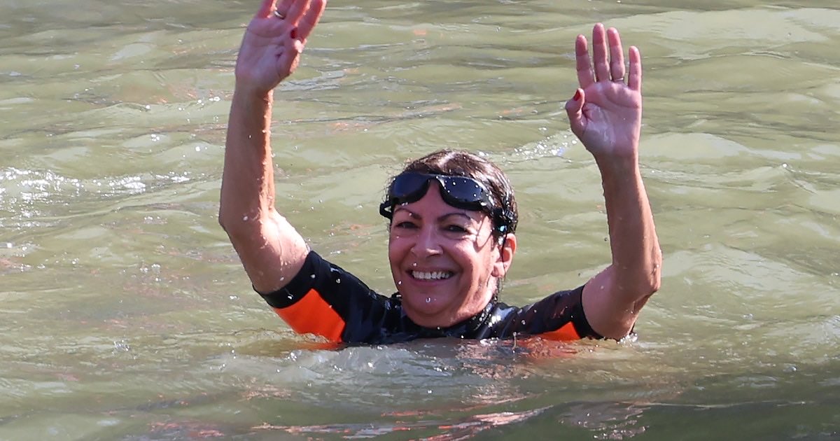 LocJean2's tweet photo. Le bain d’Hidalgo dans la Seine a coûté  2 milliards , c’est 60 Canadair 😱! https://t.co/RQFIJz9VDX