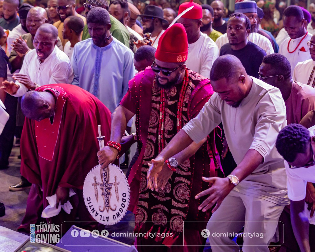 dominioncitylag's tweet photo. The men were not left out, they came out in their numbers to honour God with heartfelt thanksgiving for His unfailing faithfulness, divine protection, and abundant blessings in the first half of the year. 🙌🏽
#DCLagosHq #DominionCity #Shabach #MidyearThanksgiving https://t.co/XiYKMXx4sl