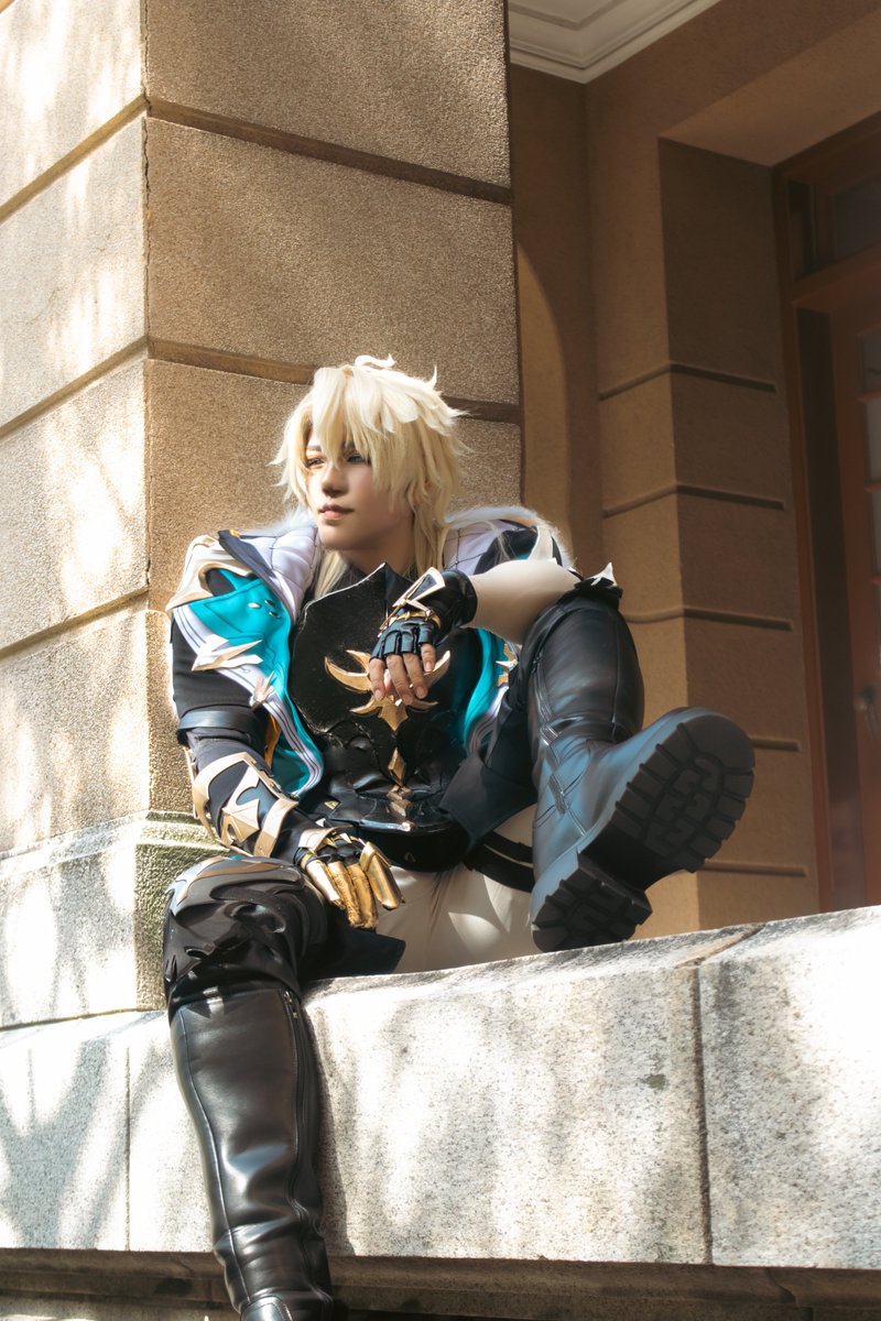 7iKbbo49nFyMb0a's tweet photo. 原神cosplay/ファルカ 🍺

よぉ！お前もサボりか？
こっちに来いよ
お説教の道連れにしてやるから

photo→てるさん(@tadanote11 ) https://t.co/g9jeRjbLQM