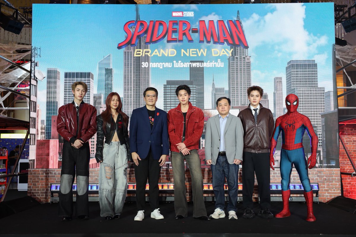 MajorGroup's tweet photo. บิวกิ้น พุฒิพงศ์ , กอล์ฟ พิชญะ , โจริญ 4EVE , อองรี PROXIE กับภาพบรรยากาศงาน SPIDER-MAN: BRAND NEW DAY Thailand Gala Premiere ที่ พารากอน ซีนีเพล็กซ์ #SpiderManBrandNewDay
สไปเดอร์-แมน: แบรนด์ นิว เดย์
30 ก.ค.นี้ที่ เมเจอร์ ซีนีเพล็กซ์
ทั้งในระบบ Screen X , GLS , 4DX , Dolby Vision+Atmos® และ Dolby Atmos
#SpiderManBrandNewDayTH
#Bbillkin #PROXIEOnglee  #Jorin4EVE #golfpichaya
#MajorCineplex