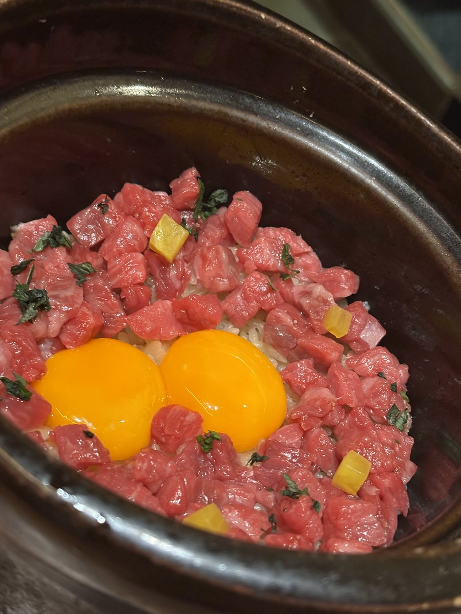 msmn415's tweet photo. これめちゃウマなんだけどさ⋯前イクラ入ってなかったっけ⋯🤔🤔🤔🤔 https://t.co/WIfOa3jH69