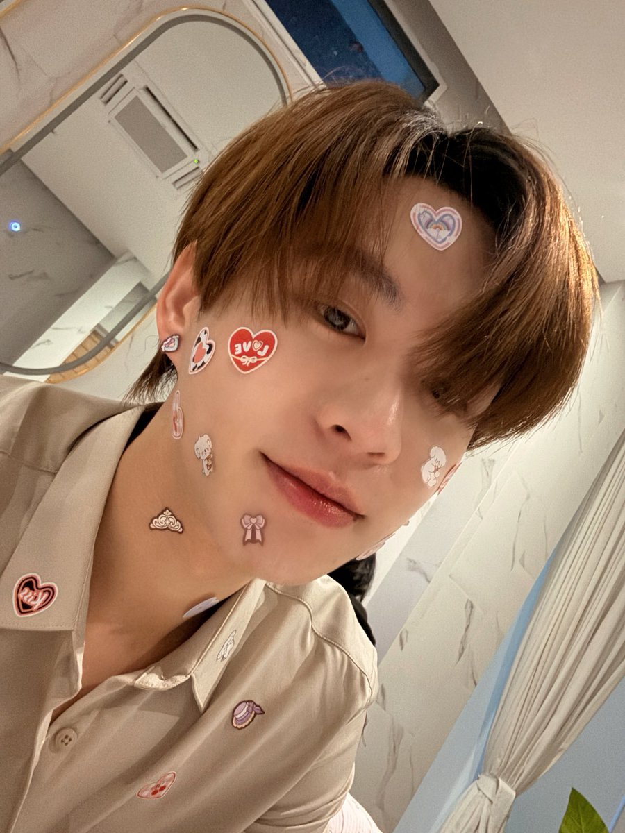 wishwasukhunpol's tweet photo. ในนี้มีบีเวอร์กี่รูป?

#bbverpj https://t.co/U7vSWqgrNk