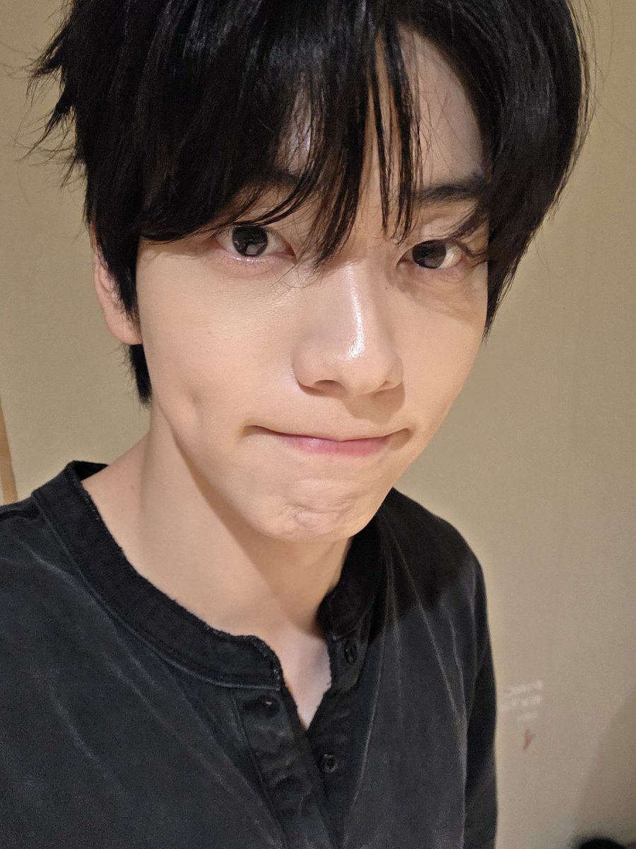 po1i25's tweet photo. 수빈 🥺 https://t.co/inHXu6VsE9