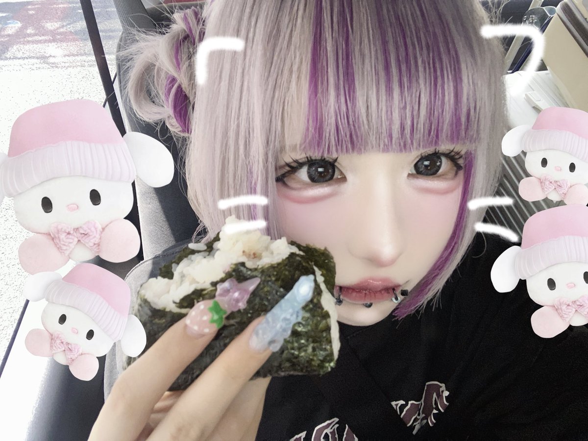 bananacha_han's tweet photo. もぐもぐやさん https://t.co/TilFFhEr7x