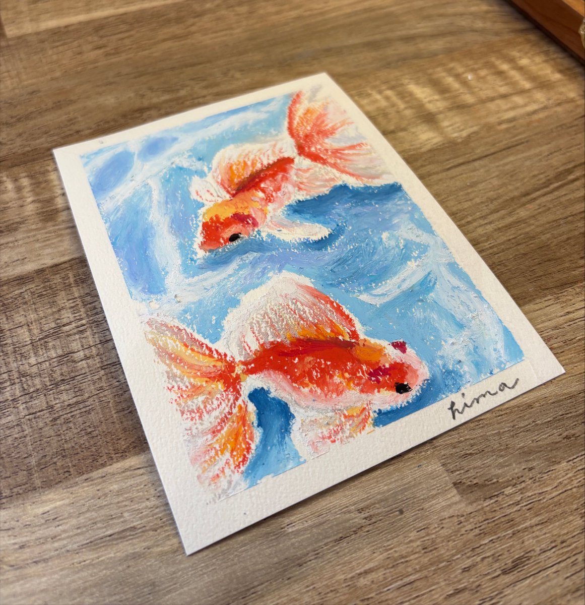 himatopasuto's tweet photo. ⠀
　金魚を描いてみました！
　夏を感じますね🍃
　Instagramでは
　メイキング動画をアップしています☺︎
　https://t.co/q5pNKHoDJ2
⠀
#オイルパステル
#パステル画
#金魚イラスト
#メイキング動画 https://t.co/XE1Waljmzt