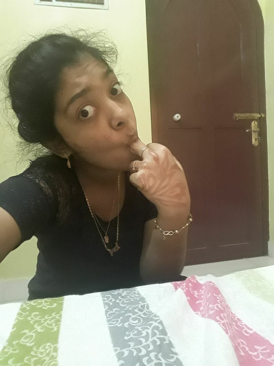 varunkumartwrd's tweet photo. Tamil aunty sema kundi evluku 😍🆕❤️

Tamil tango videos available &amp; Tamil new collection available Venum nna telegram msg me https://t.co/2zRMhwKwXv 

Total 3200 + tamil videos available 💯🆕🆕🆕 https://t.co/GQX0AF1ztm