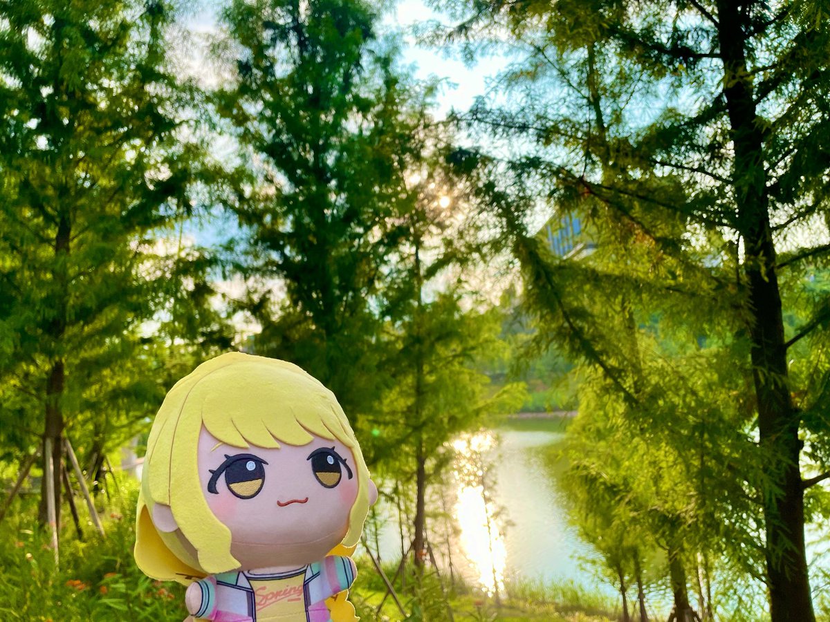 s97488803's tweet photo. ☀️と花とﾇｲとヌイ！
#初星学園ぬいぬい部 https://t.co/yJGVa2sJPS