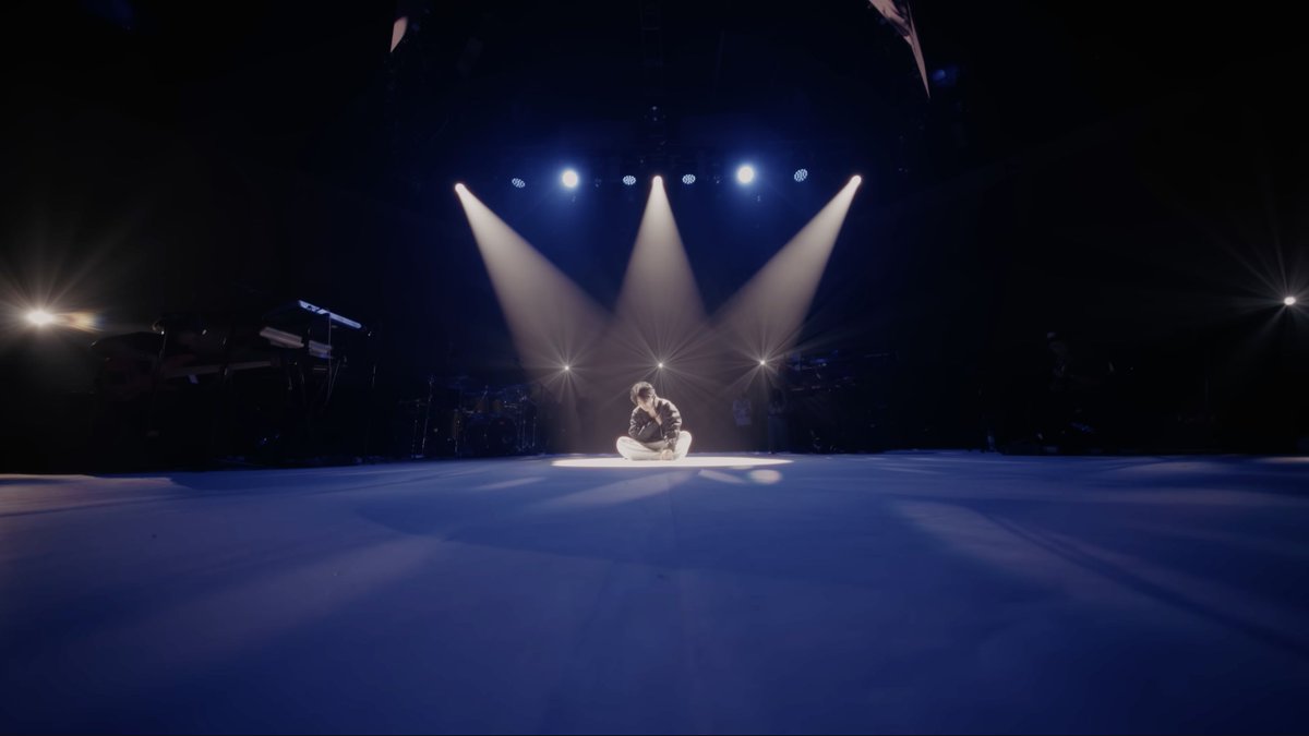 gmanews's tweet photo. 'UMUUSAD, 'DI MAN AGAD, KINABUKASAN...'

Pablo of SB19 has released the official music video for "Usad," giving fans a visual companion to the song's message of hope, resilience, and moving forward.

The music video features clips of Pablo getting ready for his first solo showcase, "the Middle," and the actual night of the show.

READ MORE: https://t.co/GnhX2ZzSYK