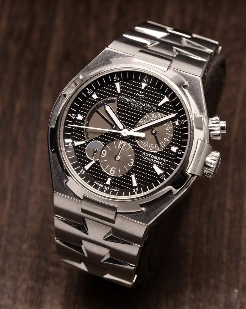 GlobalWatchClub's tweet photo. Vacheron Constantin Overseas Dual Time Ref. 47450/B01A-9227 https://t.co/h96yC0QLKw