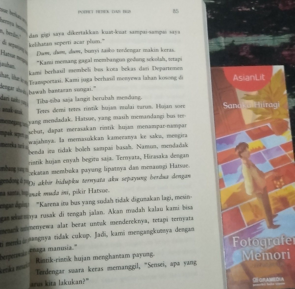 latteaster's tweet photo. @cozy_book baru lanjut baca lg minco https://t.co/CqLshhT32m
