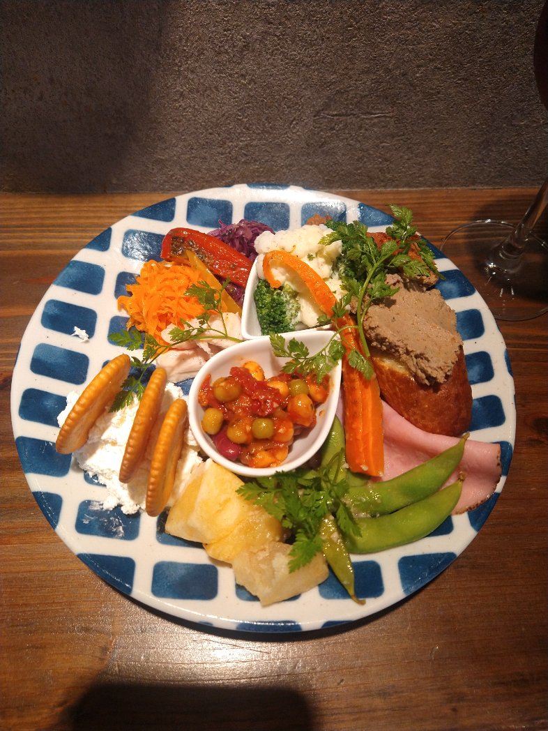 alluptome_0's tweet photo. #京橋あたり
#ひとり呑み

①②やきとん大丸屋
③④STAND TARO https://t.co/bmwqabNVEa