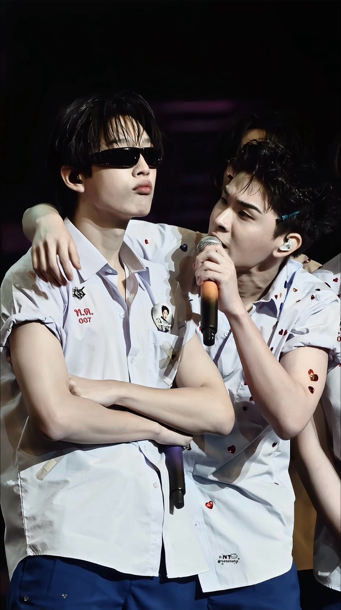 tatonatp's tweet photo. “ผมก็พี่คุณนะทำไมไม่เรียกผมว่าพี่ไทย” https://t.co/DAVAc0g2Ne