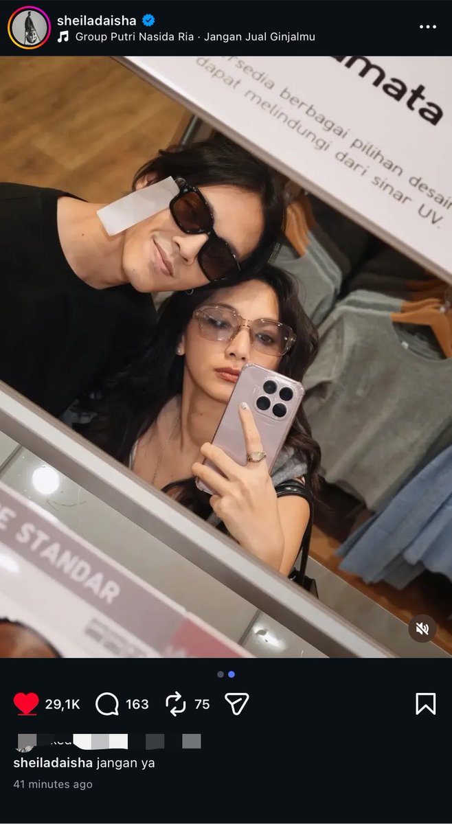 hellobithaa's tweet photo. JANGAN APA DULU INI IBU NEGARA?!!! 

BTW, KAK DHARA BADASSS BNGTTT 😭🔥 https://t.co/bfgI2BfP2c
