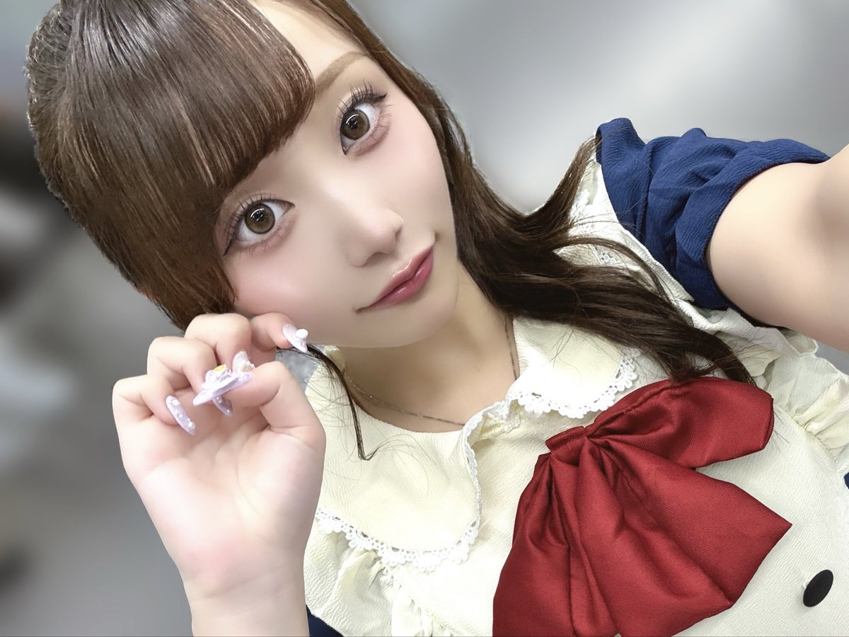【即購入可】CherryDash 直筆サイン入りチェキ メイ（制服カーデ） こちら本日の23:59まで❕🎀 メイド服チェキ👉🏻👈🏻⸝⸝⸝💭 ゲット