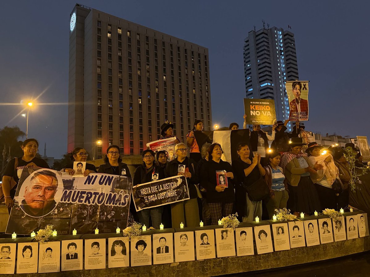 PeruNoImpunidad's tweet photo. #KeikoNoMeRepresentas
Ni olvido, ni perdón. 
No hay felices fiestas patrias cuando hay sangre derramada.
Hasta que la justicia se haga costumbre ❗ https://t.co/JRymPu0akh