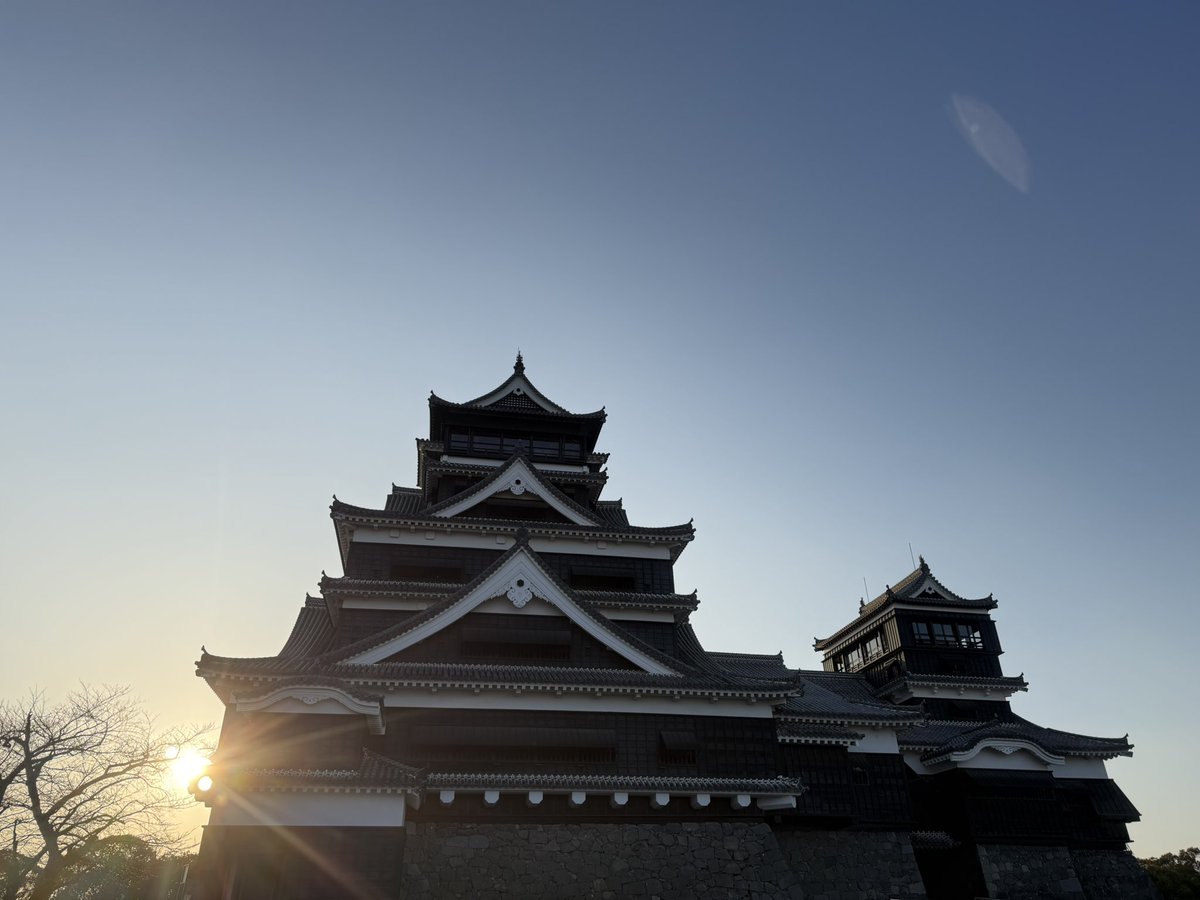 NAOE_KANETSUGU7's tweet photo. 東日本大震災を福島で経験し、多くの方が「何か力になりたい」と行動してくれた事に今でも感謝しています。
だからこそ「何かしたい」という優しさは、まず何が必要かを正しく知ることから始めてほしい。
「ここへ力を届けよう」という思いが一つになったとき程、本当に大きな力を発揮します
#熊本地震 https://t.co/f5HDcK1QQJ