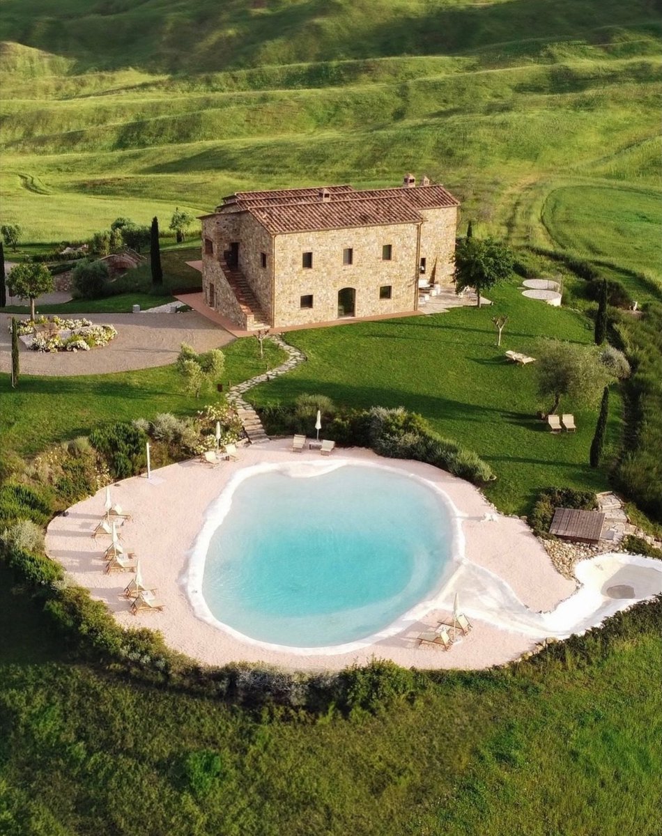 echoesofworld's tweet photo. Tuscany, Italy https://t.co/YrNTeGEzRc