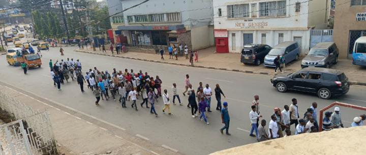 BahigePepinus's tweet photo. Bukavu the city of resistance. Despite the forcing and intimidation, Bukavu rejected the march imposed on him by his executioner. AFC-M23-RDF must understand that divorce is consummated, Bukavu says yes to USA sanctions. @POTUS45 @US_SrAdvisorAF @SecRubio @USAmbDRC @PatrickMuyaya https://t.co/7UJXn0umvR