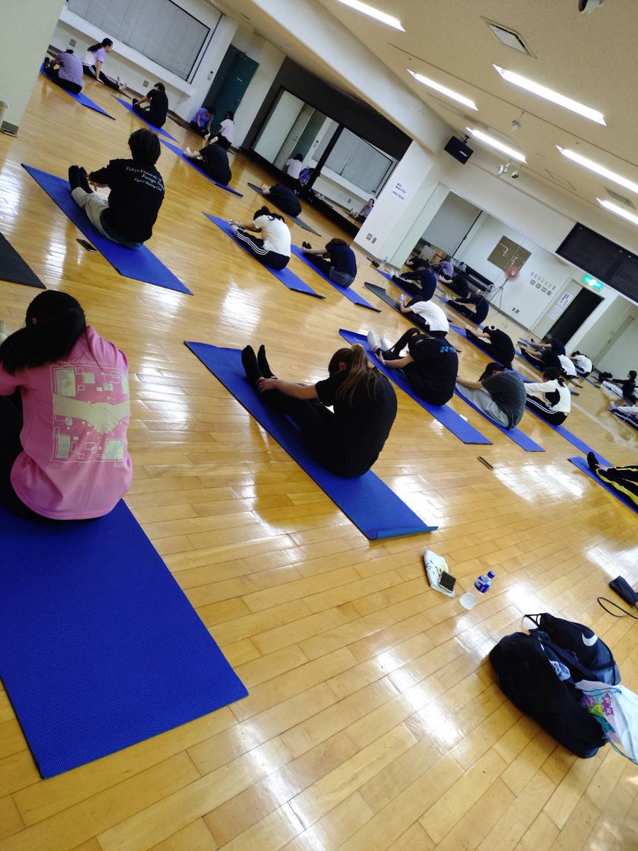 gaidai_figure's tweet photo. ７月24日から7月26日に岡谷のやまびこスケートの森で合宿を行いました!OBOGの方に指導して頂ける貴重な機会を活かし、それぞれがスキルを向上させました。２日目の夜には花火を行い、親睦を深めました。 https://t.co/1yUIAWkoy2