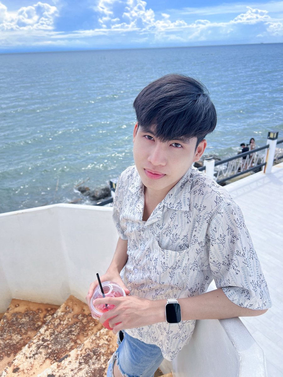 TeerayutPandeth's tweet photo. นี่ไม่ใช่ของเล่นนะ นี่ของอร่อย 😋
#ชลบุรี #อมตะชลบุรี #ดอนหัวฬ่อ https://t.co/0snoFII0o5