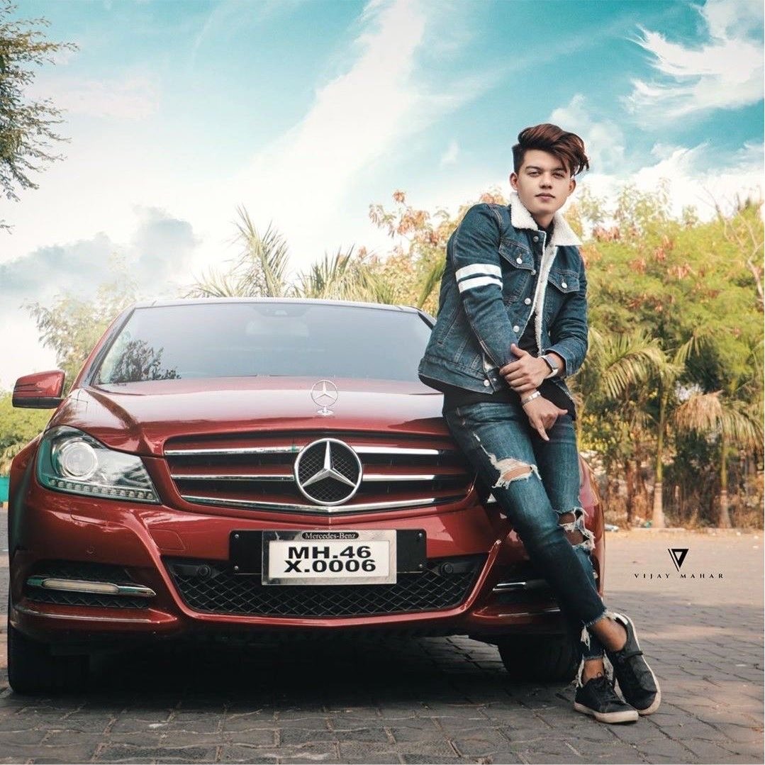 helloharshita's tweet photo. From the first and second to a whole new era. So proud of how far you’ve come, Riyaz. Seeing the pap drop just makes the wait for your official post even more exciting! Can’t wait to see the new ride. 🤍🚗 https://t.co/Fg2CMfCQjc