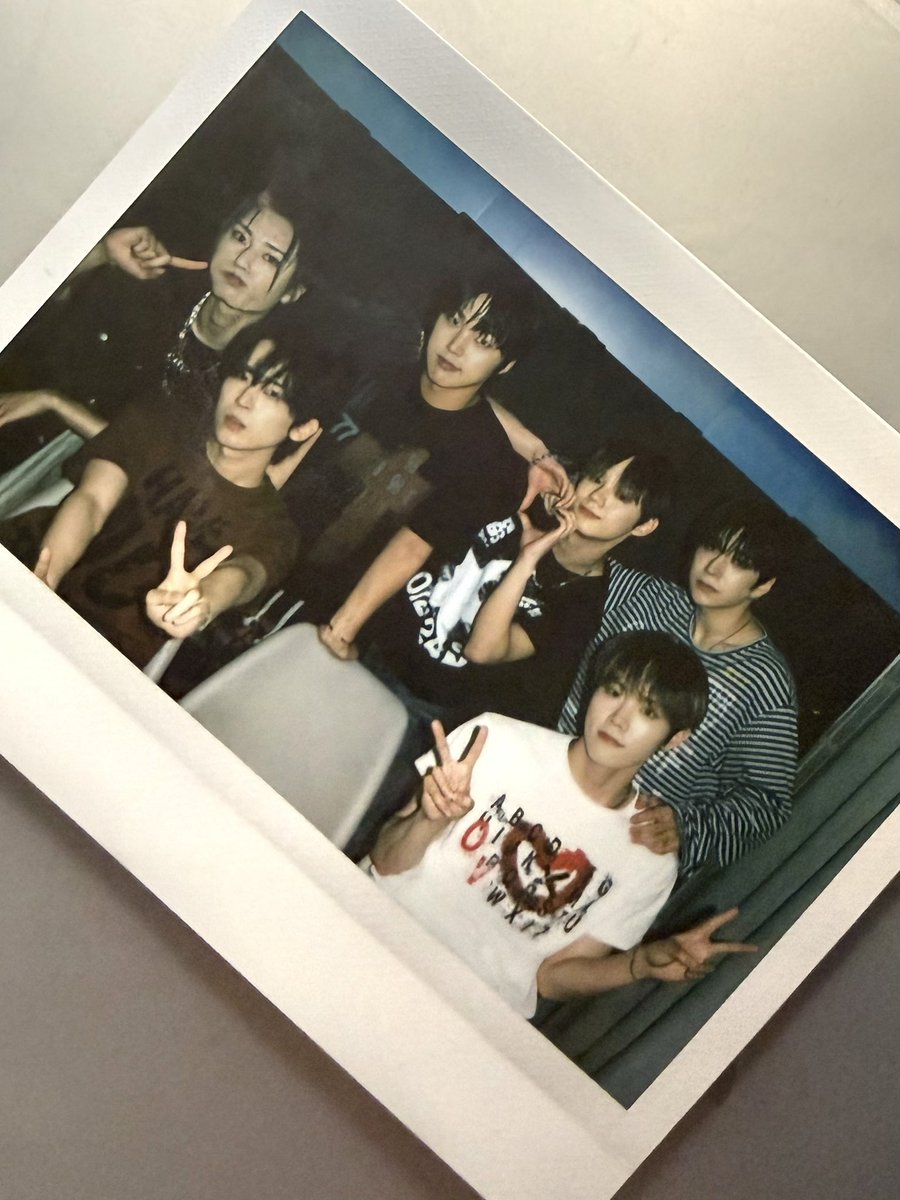 nchiveofficial's tweet photo. [📸]

엔카이브 신촌 버스킹 완료🙌
무더운 날에도 함께해 주셔서 감사합니다💙

세이브 사랑해ILoveyou愛してる我爱你ស្រលាញ់អ្នកliebe dich je t'aime Tiamo❤️

#NCV #NCHIVE  #엔카이브 
#SAVE  #세이브 https://t.co/Kwnsbexr1N